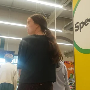 Candid Girl in Leopard Shorts Grocery Store Creepshots