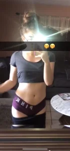 Hot mirror selfies in underwear