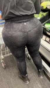 Hour glass shape Latina