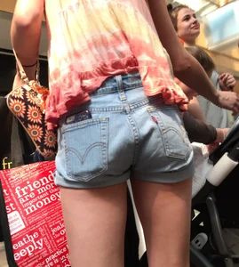 Randomly scattered ass