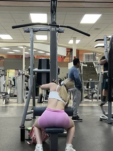 Best set today😈 bubble butt see through spandex at gym