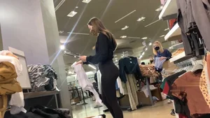 Ass in LuLu (Not OC)
