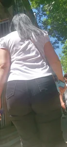 Armenian milf bending huge ass in black and blue jeans mega post