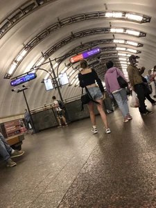 Tall Candid Teen Girl in Denim Shorts and a Top With an Injured Knee Subway and Street Creepshots - Hot and Muscular Long Legs