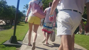 Milf in yellow shorts with vpl and a wedgie