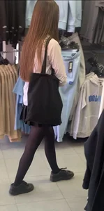 Pretty pantyhose teen