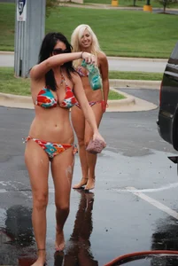 Various sexy girls at car washes in bikinis