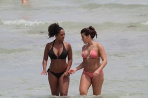 Ebony beach and bikini girls