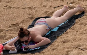 Bunch of hotties at the beach