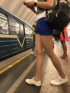 Girl in Pantyhose and Shorts - Legs and Sexy Ass Subway Candid Photos
