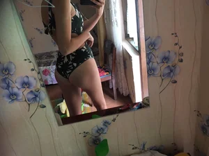 Hot Booty Bedroom Selfie in the Mirror