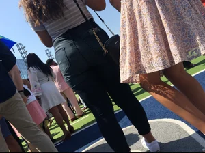 Fat ass in jeans :)