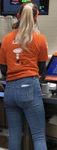 Dunkin Donuts Employee Tight teen ASS