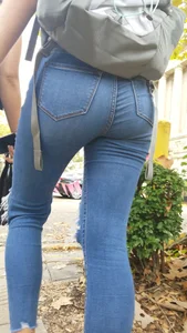 Two girls with nice asses walking in tight jeans