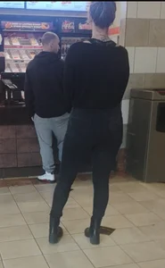 Decent ass in black jeans