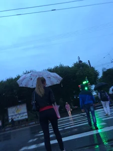 Girl with Fit Ass and Legs in Tights Crossing the Street Candid