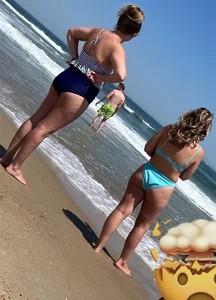 MDW RANDOM BEACH CAPS PART 1