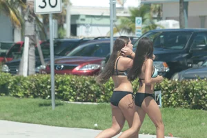 Huge collection of sexy girls out in bikinis in Florida