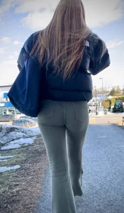 Pt.2 Redhead college girl with a round and jiggly booty
