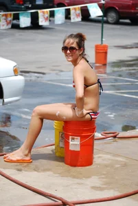 Various sexy girls at car washes in bikinis