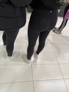 Now Thats one Tight Bubble In LULULEMONS