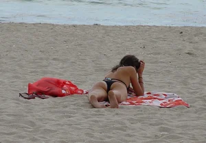 Bikini girls