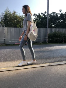 Hot Booty and Legs in Tight Jeans Street Creepshots
