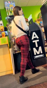 Sexy Milf in Xmas Checkered Leggings (oc)