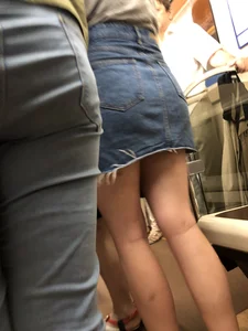 Ass in Blue Denim Skirt and Sexy Legs with Bruisers Subway Train Creepshot Closeup