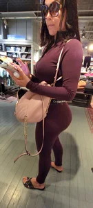 Sexy feet big butt latina milf gives me play