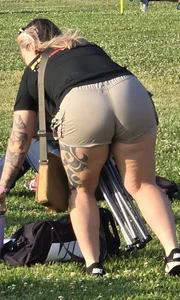 Football mom deep crack on her