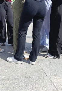 Nice round butt showing panties under legging
