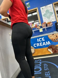 Thick Booty Native Babe VPL Yoga Pants