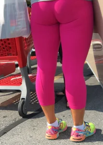 Blondes great ass in pink leggings shopping at Target