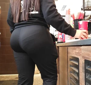 OC. Thick Latina mommy with thick cheeks