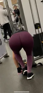Gym Latina milf in purple yoga pants