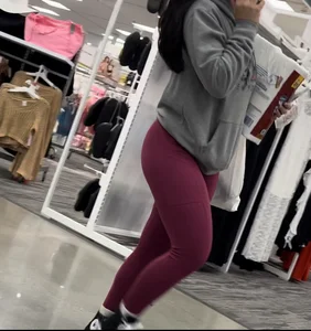 Amazing latina pink leggings