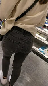 My friend’s ass - Part 4 (OC content - reupload from my previous account)