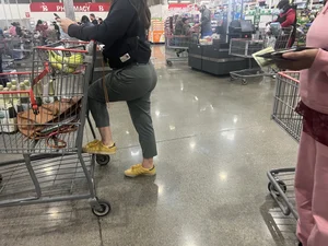 Nice ass at Costco