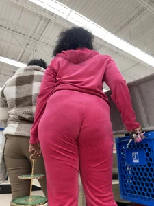 Public Beauties Series | Indian Showing VPL