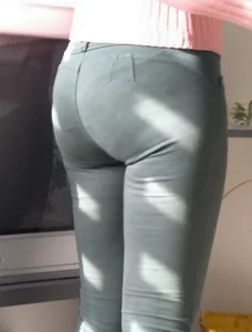 tight jeans in the office
