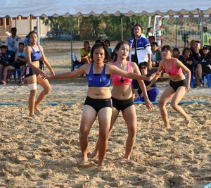 Thai candid volleyball girls