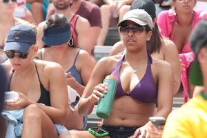 Florida beach and bikini girls
