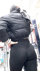 Cuban shorty with a nice ass