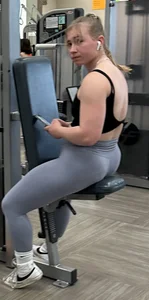 College PAWG with an amazing ass in grey leggings