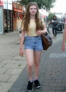 Various sexy teens in little shorts
