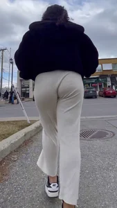 Jiggly Booty In Grey Sweats Walking Around