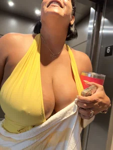 YELLOW SWIMSUIT BIG TITS