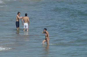 Sexy mature girls on Vilanova topless beach