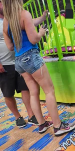 Cute Blonde Milf in shorts